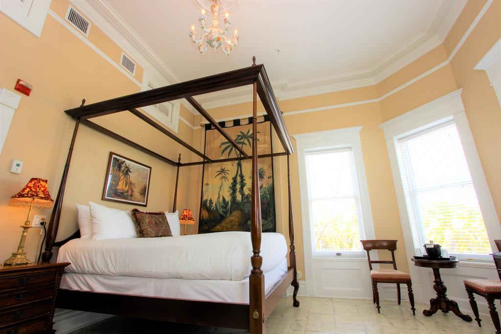Southernmost House Hotel (Adults Only) Ки-Уэст Экстерьер фото
