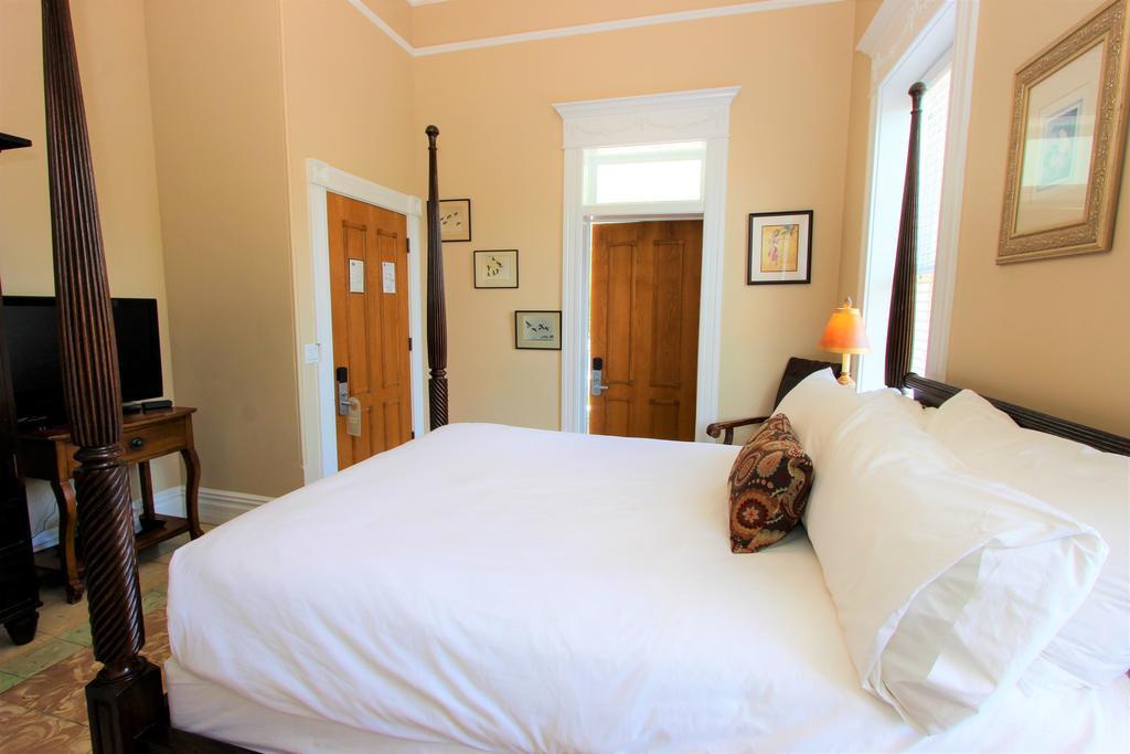 Southernmost House Hotel (Adults Only) Ки-Уэст Экстерьер фото